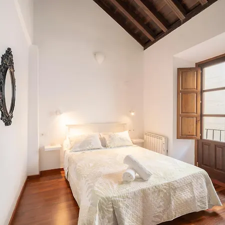 Enjoygranada Derecho Homes * גרנדה